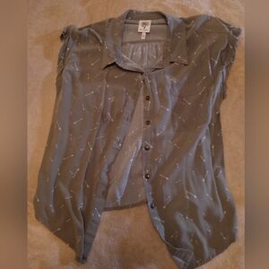 Self Esteem Xl Women's Olive Button-Up Sleeveless Top